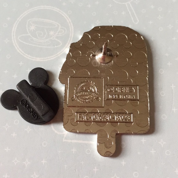Disney Parks Flounder Ice Cream Pin - Picture 3 of 3